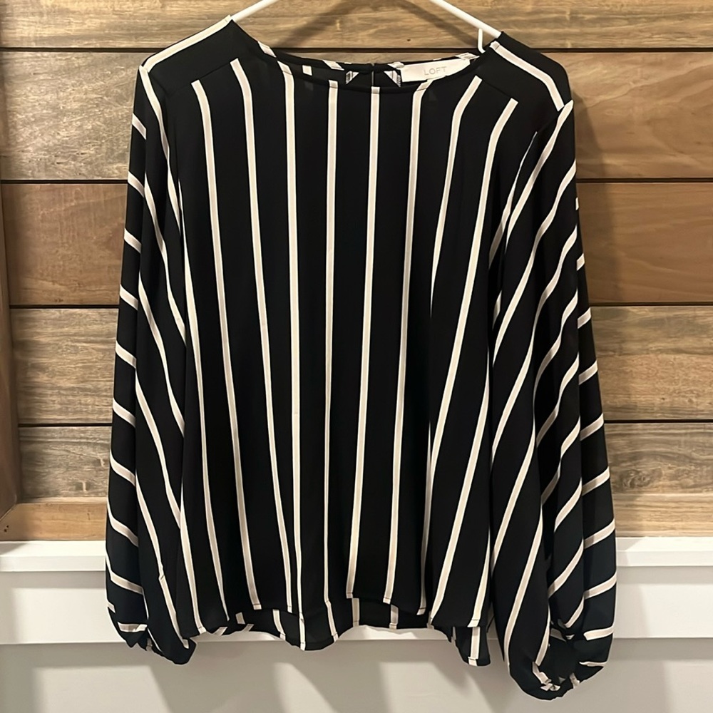 NWT Loft blouse